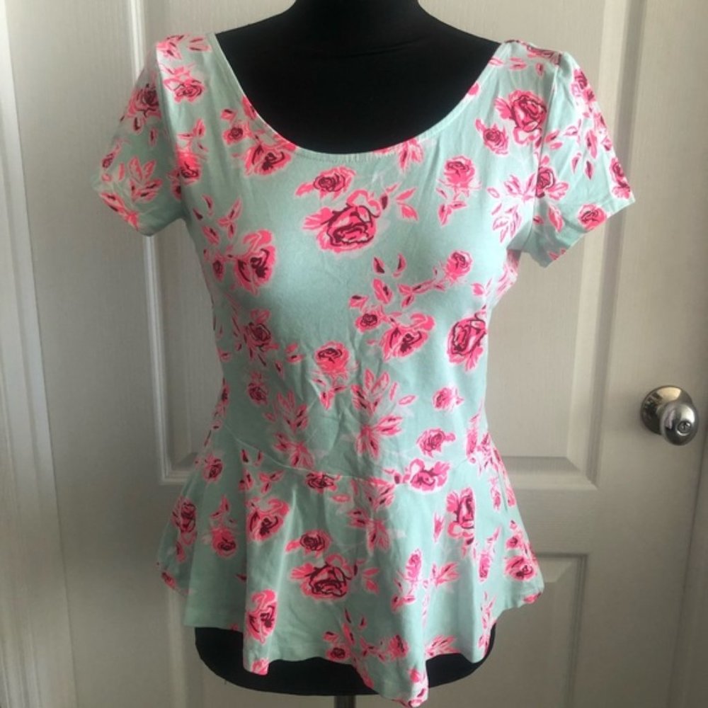 Divided H&M Blue Pink Floral Top Size Med